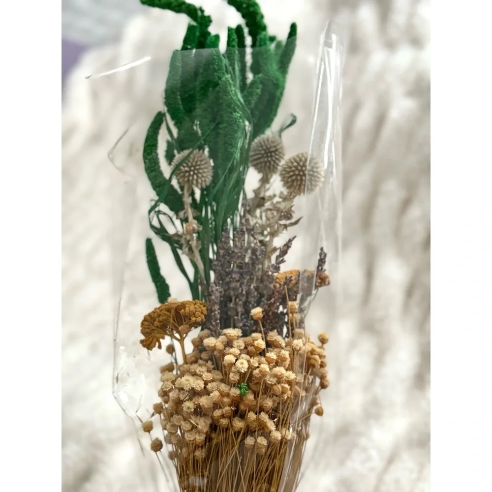 New West Elm Dried Flower Bouquet